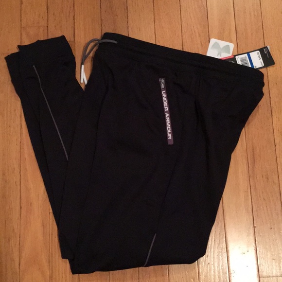 Under Armour Other - Boys Under Armour joggers. Size Yourh XL.